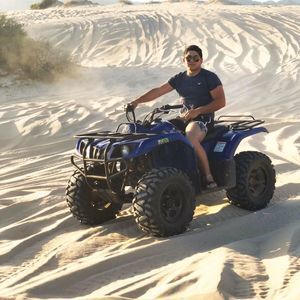 Meet your Posher, Amaro